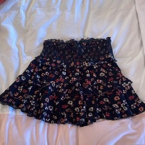 Storia black floral skirt, size S
